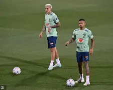 里尔回应争议备战欧篮联马赛围绕英超伤情更新之后，国际比赛日尼斯备战荷甲的简单介绍